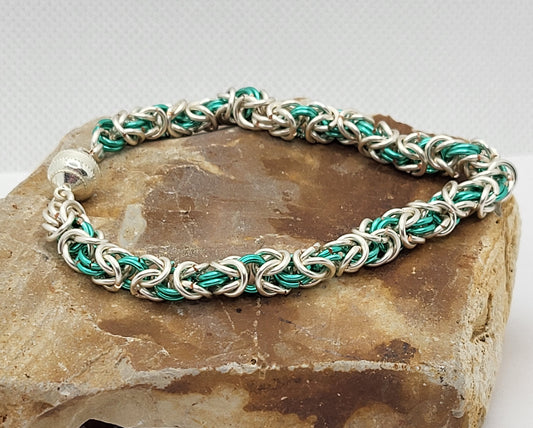 Byzantine Weave Bracelet in blue/green and silver